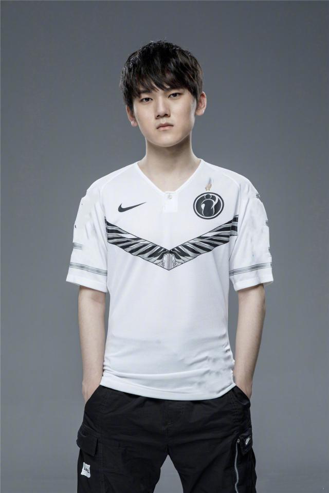 【前瞻】2025LPL春季赛TT vs OMG，毫无压力的对攻大战